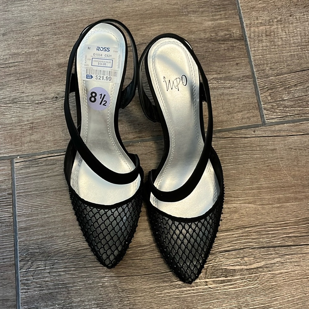 NWT Black heels